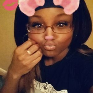 Meet your Posher, Victorya